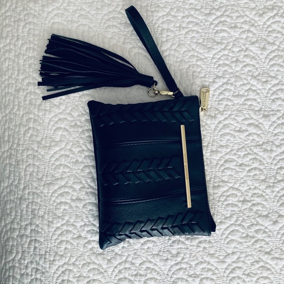 Steve Madden Handbags - Steve Madden Black Tassel Clutch